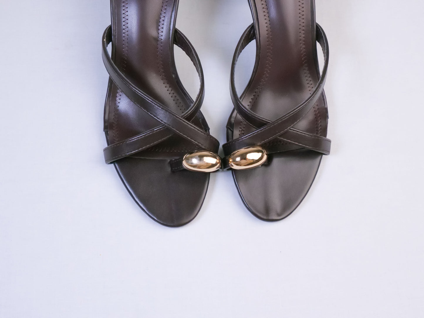 Sandales à lanières et talon