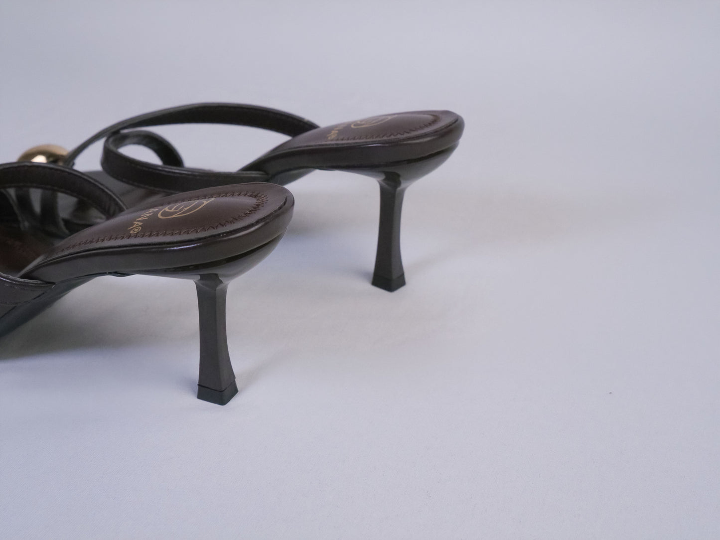 Sandales à lanières et talon